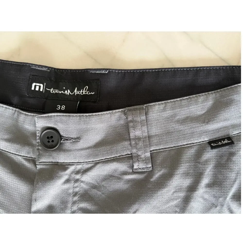 Travis Mathew Beck Mens Golf Shorts in charcoal GRAY Size 36 Sport Casual